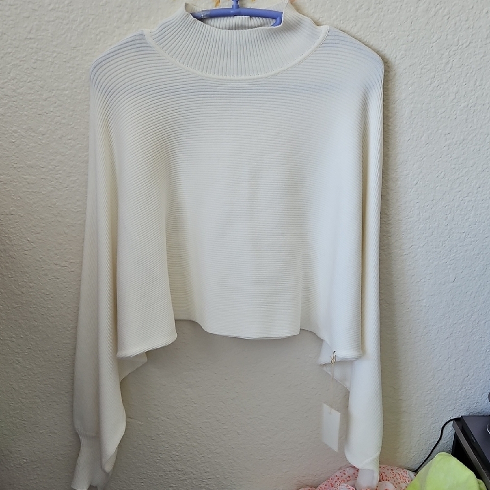 Elegant White Women's Sweater